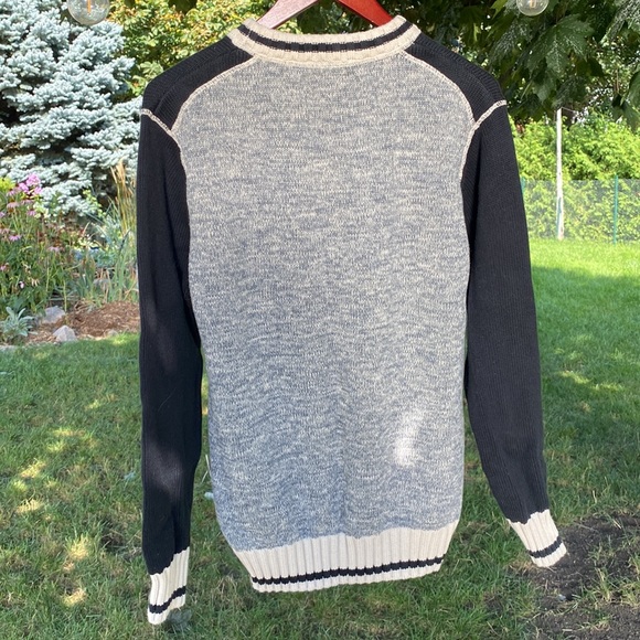 University of Waterloo Cotton Sweater - Picture 5 of 5